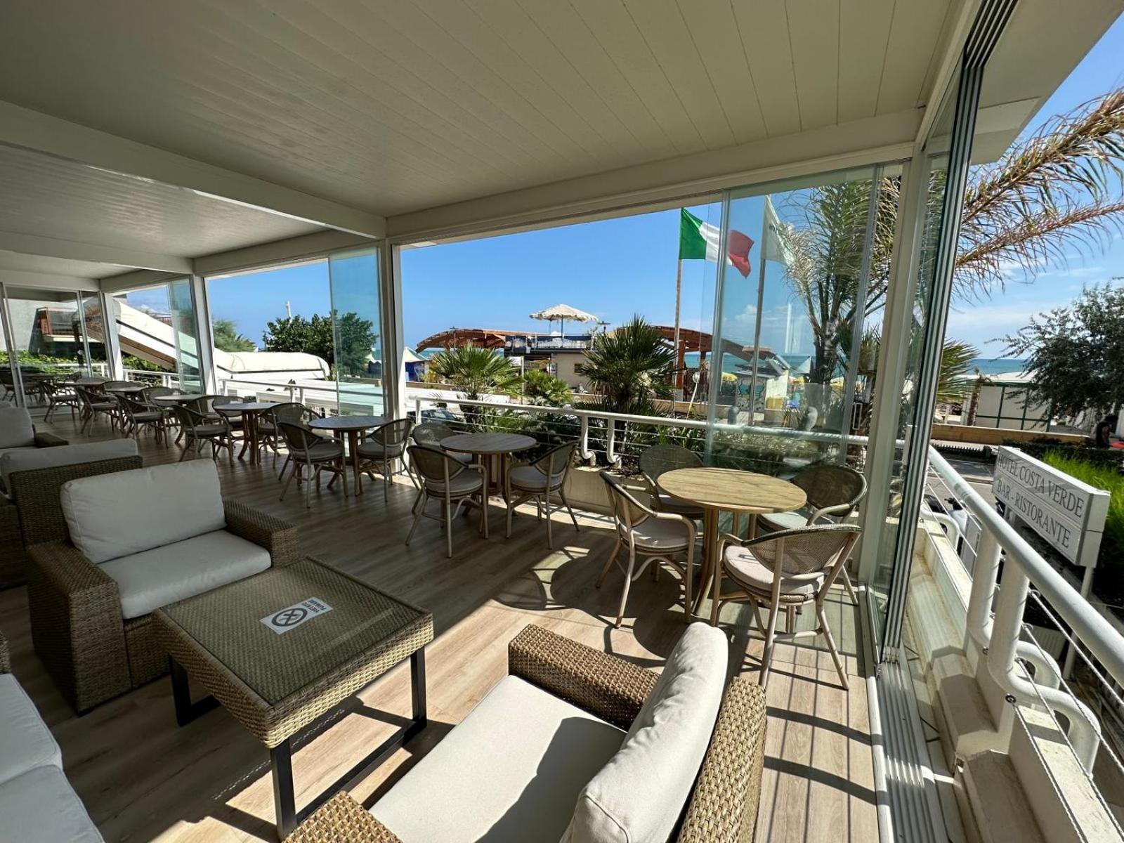 Hotel Costa Verde ปีเนโต ภายนอก รูปภาพ